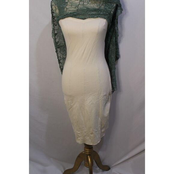 Elana Kattan Sage Lace "Nude" slip dress NWT Small - Picture 8 of 9